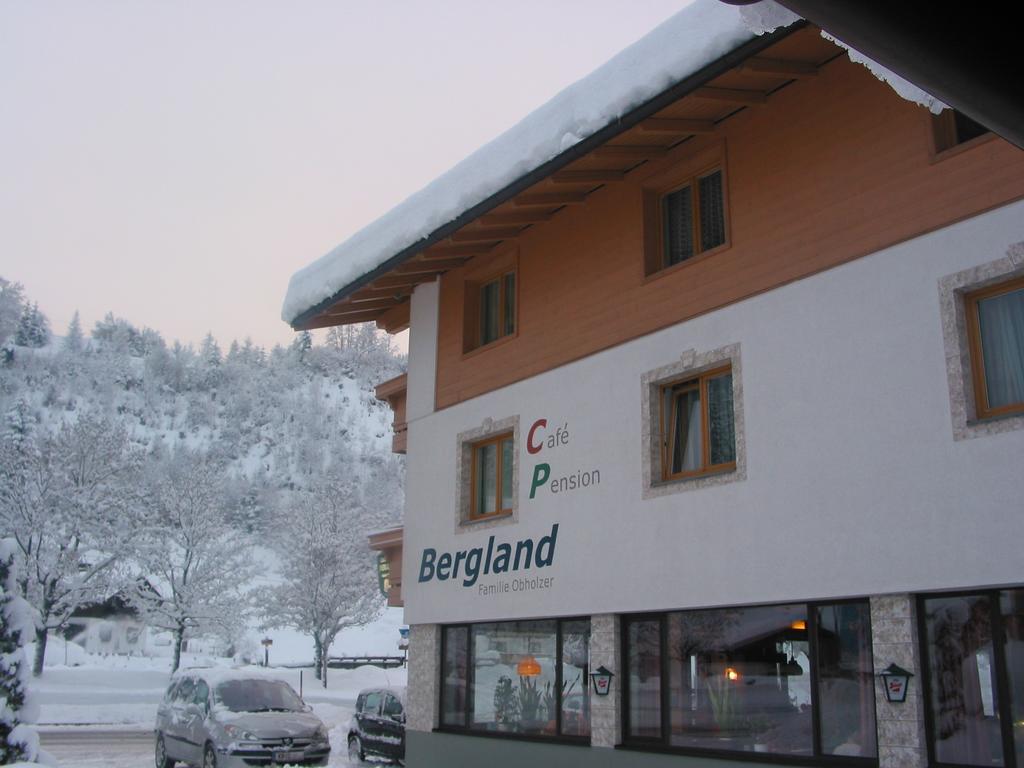 Haus Bergland Hotel Fieberbrunn Exterior photo